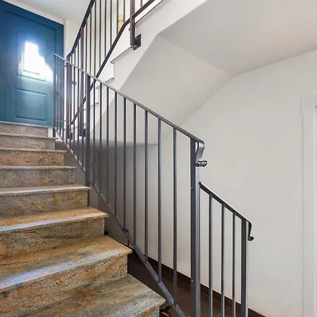 By Barbarhouse 아파트 루파노