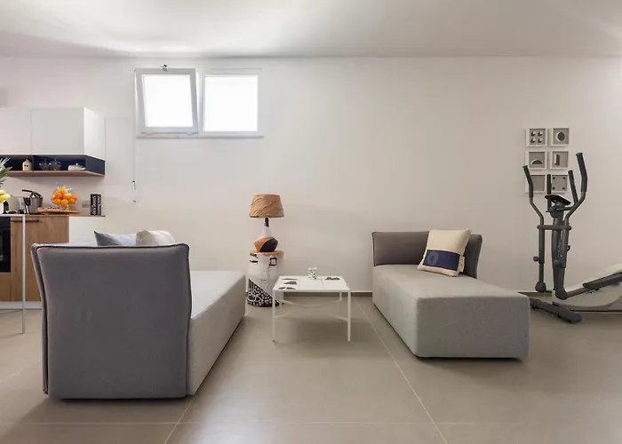 By Barbarhouse Apartment *